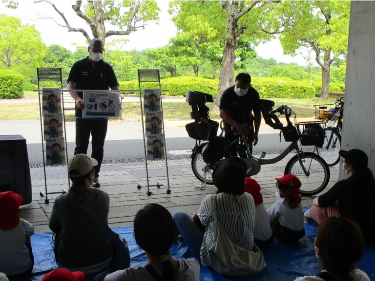 幼児同乗用、電動アシスト自転車　交通安全講習
